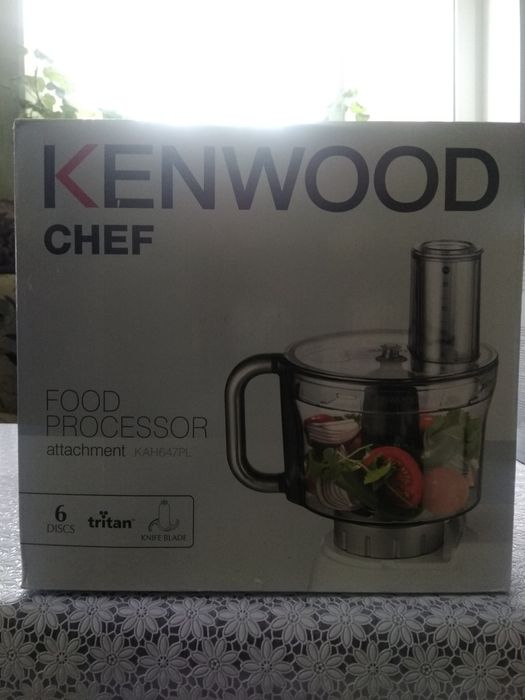 Кухонная машина Kenwood KVC 5000 T Chef Sense (новая)+7насадок