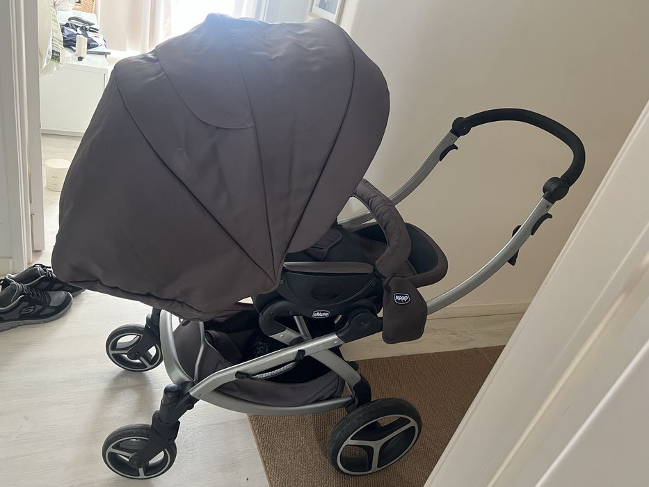 Doa-se carrinho de bebe