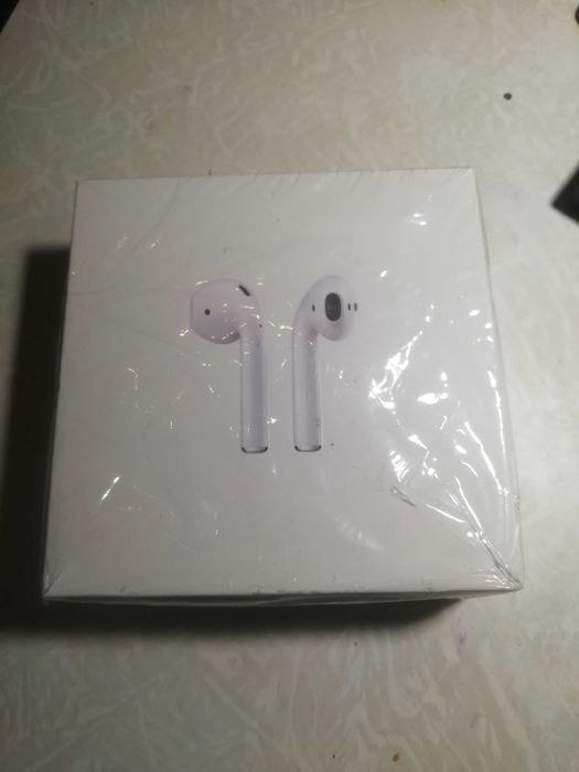 Apple airpods 2 generation 2019 a1938 + коробочка