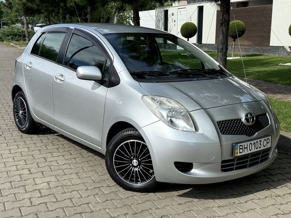 Toyota Yaris 1.3 2006г.в.Официальная.77тыс км пробег