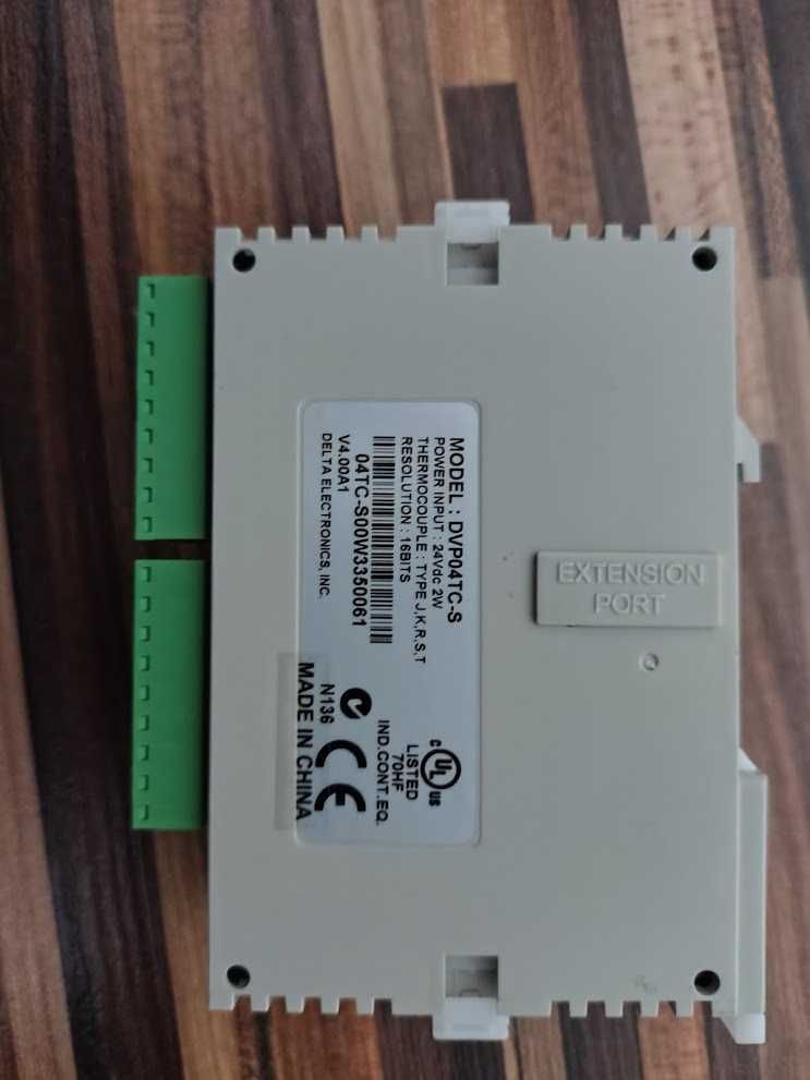 Moduł do regulacji temperatury Delta Electronics DVP04TC-S