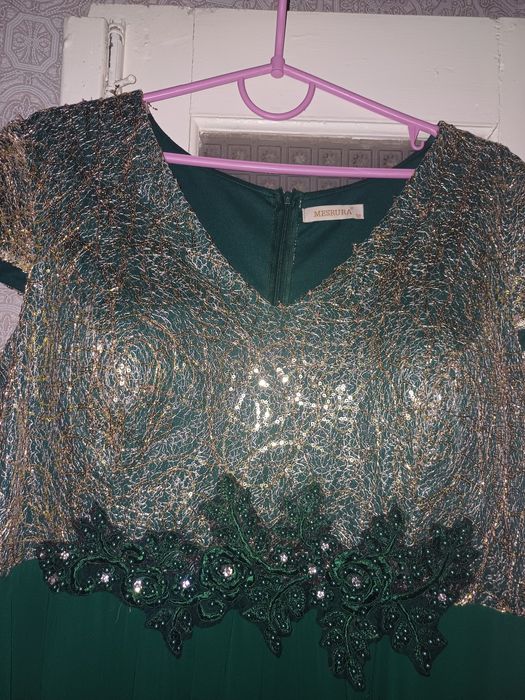 Сукня ошатна батал