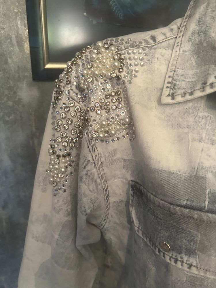 Śliczna koszula jeans D sche - piekne zdobienia  r, L/Xl