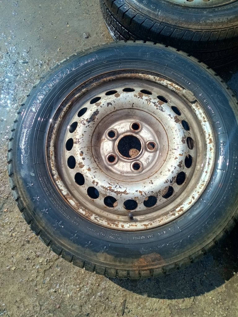 Koła R16C felgi opony VW T5 jak nowe 205/65 oryg 5*120 komplet