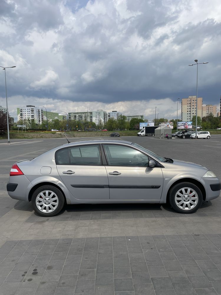 Renault Megane  1.4 16v