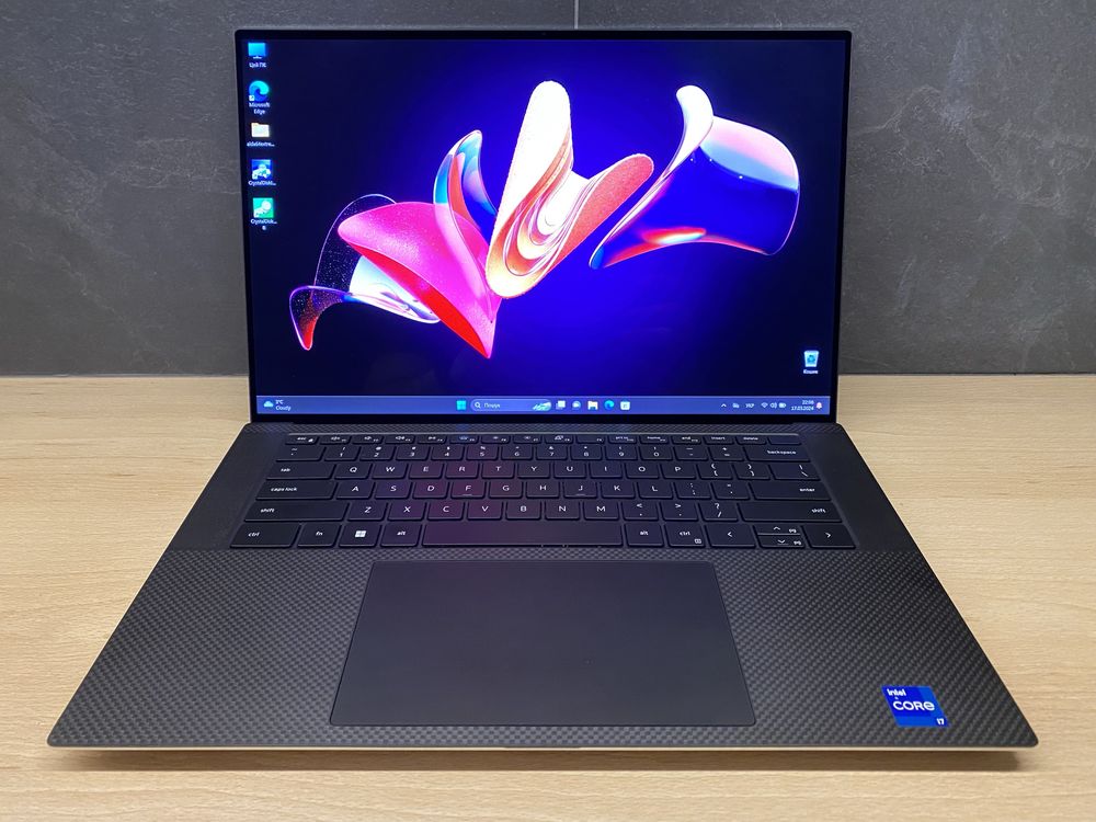 Dell XPS 9520 15.6" 4K UHD IPS/i7-12700H/32Gb DDR5/1Tb NVMe/RTX 3050Ti