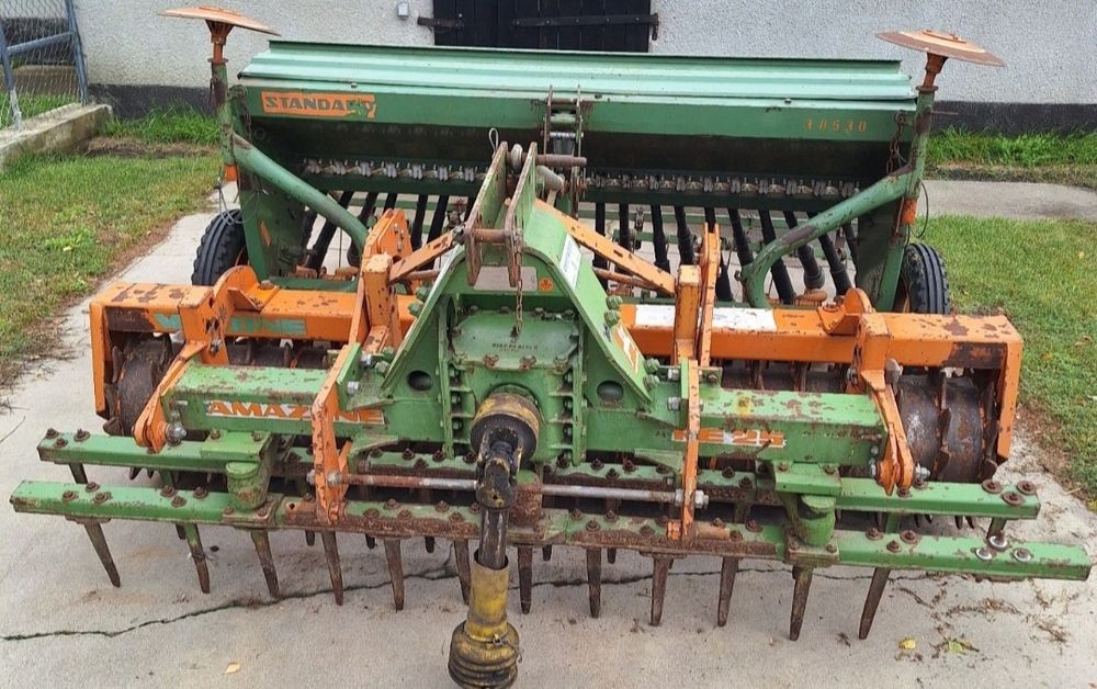 Sprzedam agregat uprawowo siewny amazone d7 typ 25