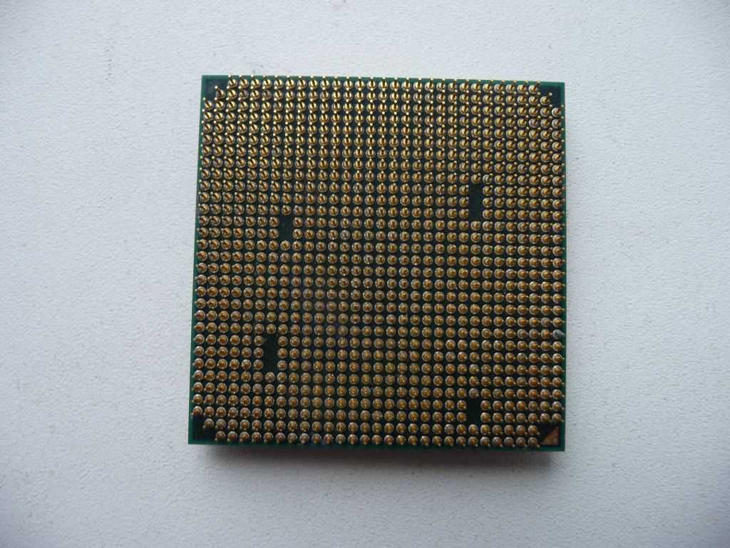 Процессор 2-х ядерный AMD Athlon II X2 240 2.8Ghz Socket sAM3