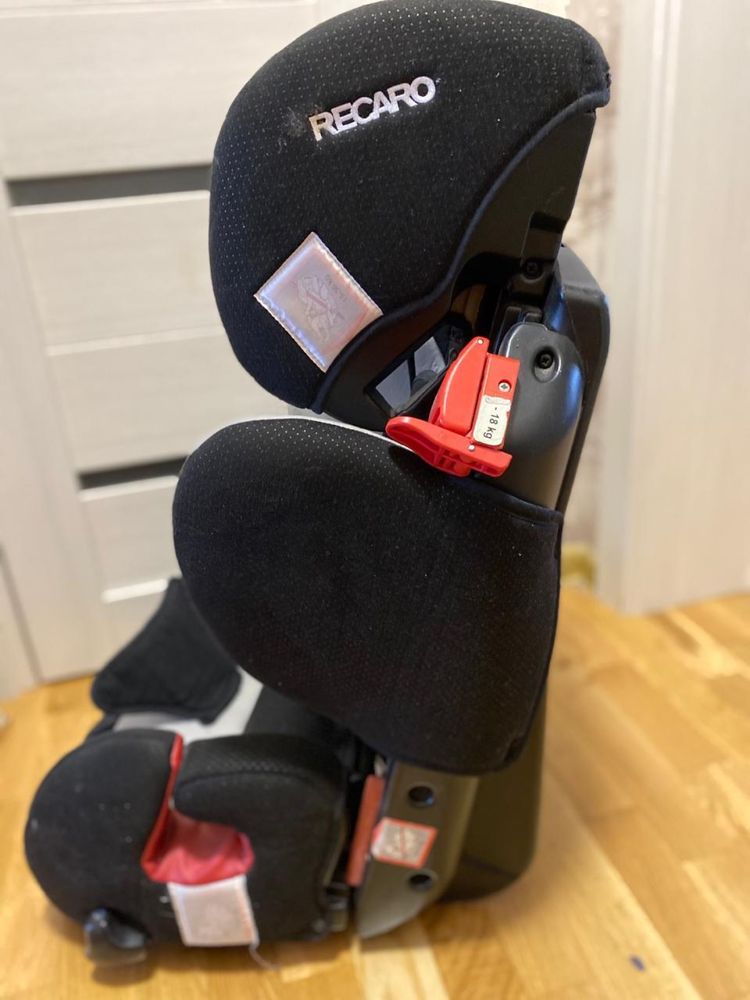 Автокресло Recaro young sport