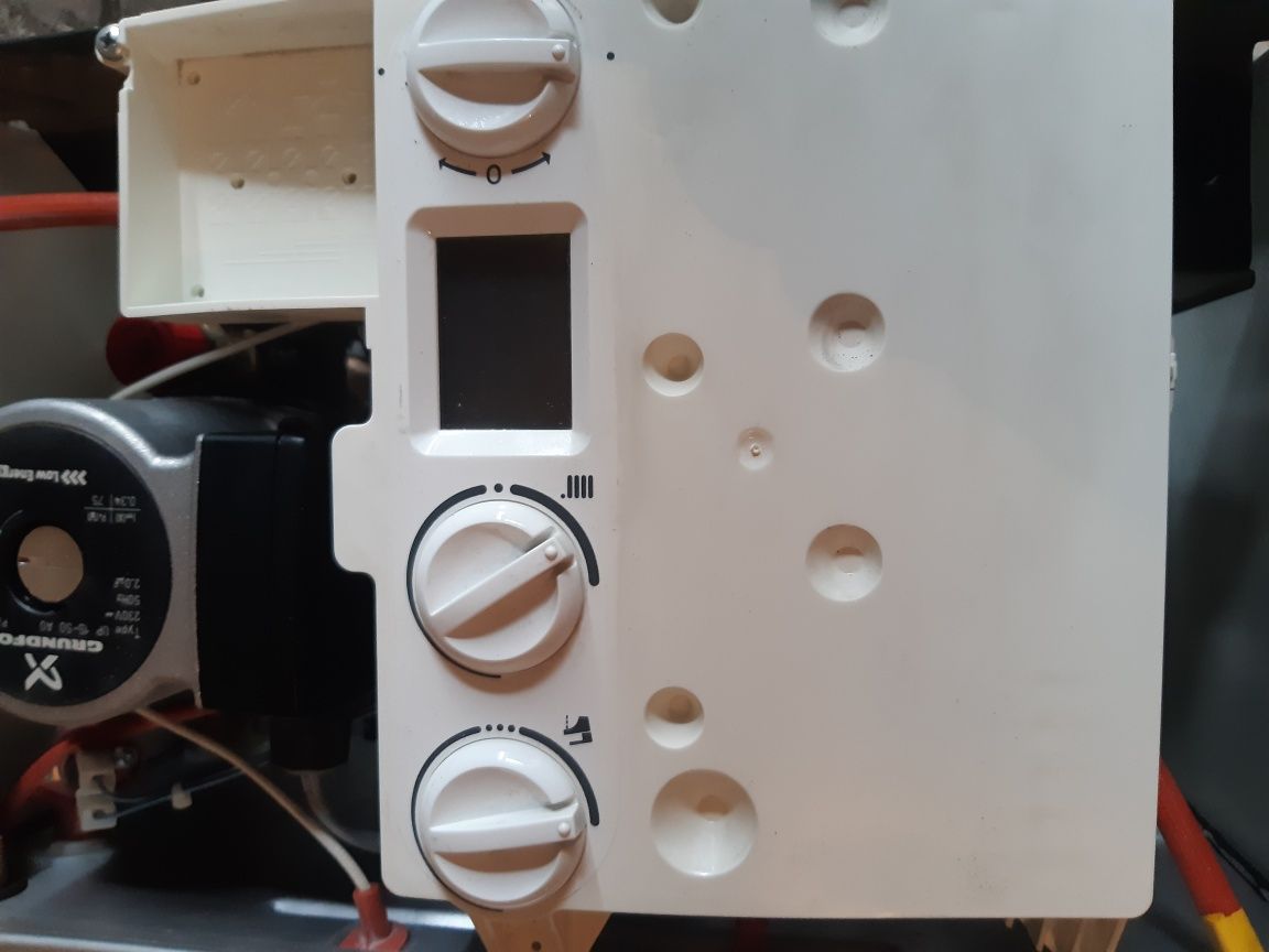 Piec gazowy Brotje Energy Easy 24 kW, dwuf, zamknięta komora spalania