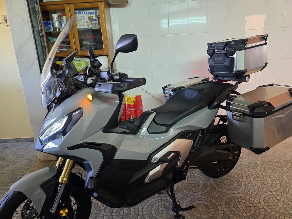 Vendo Honda X-adv750