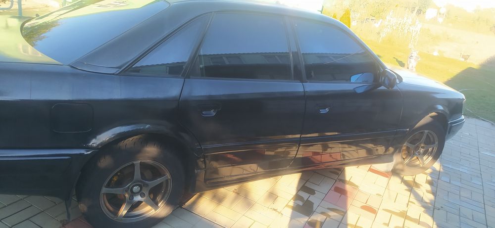 Продам Ауди 100 с4 2,6
