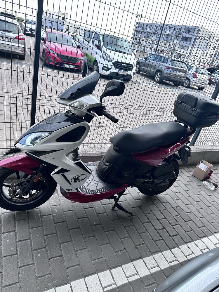 Skuter Kymco Super 8