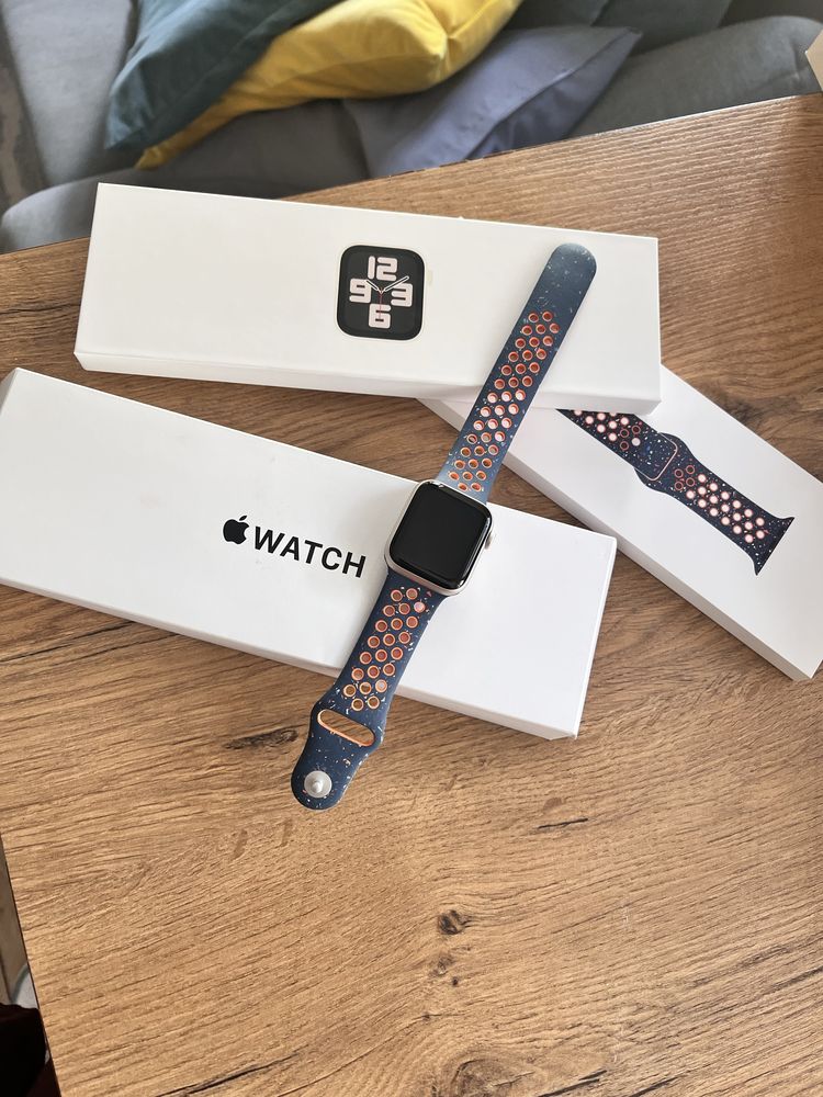 Zegarek Apple watch SE 2 gen.