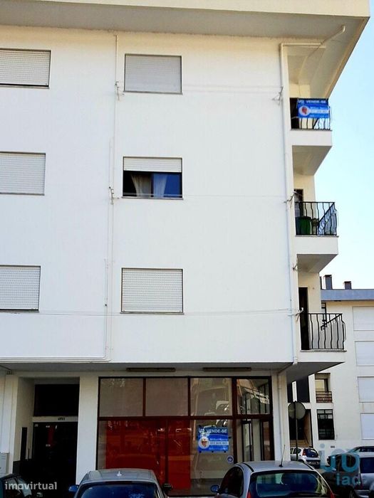 Loja / Estabelecimento Comercial em Lousã e Vilarinho de 32,00 m2