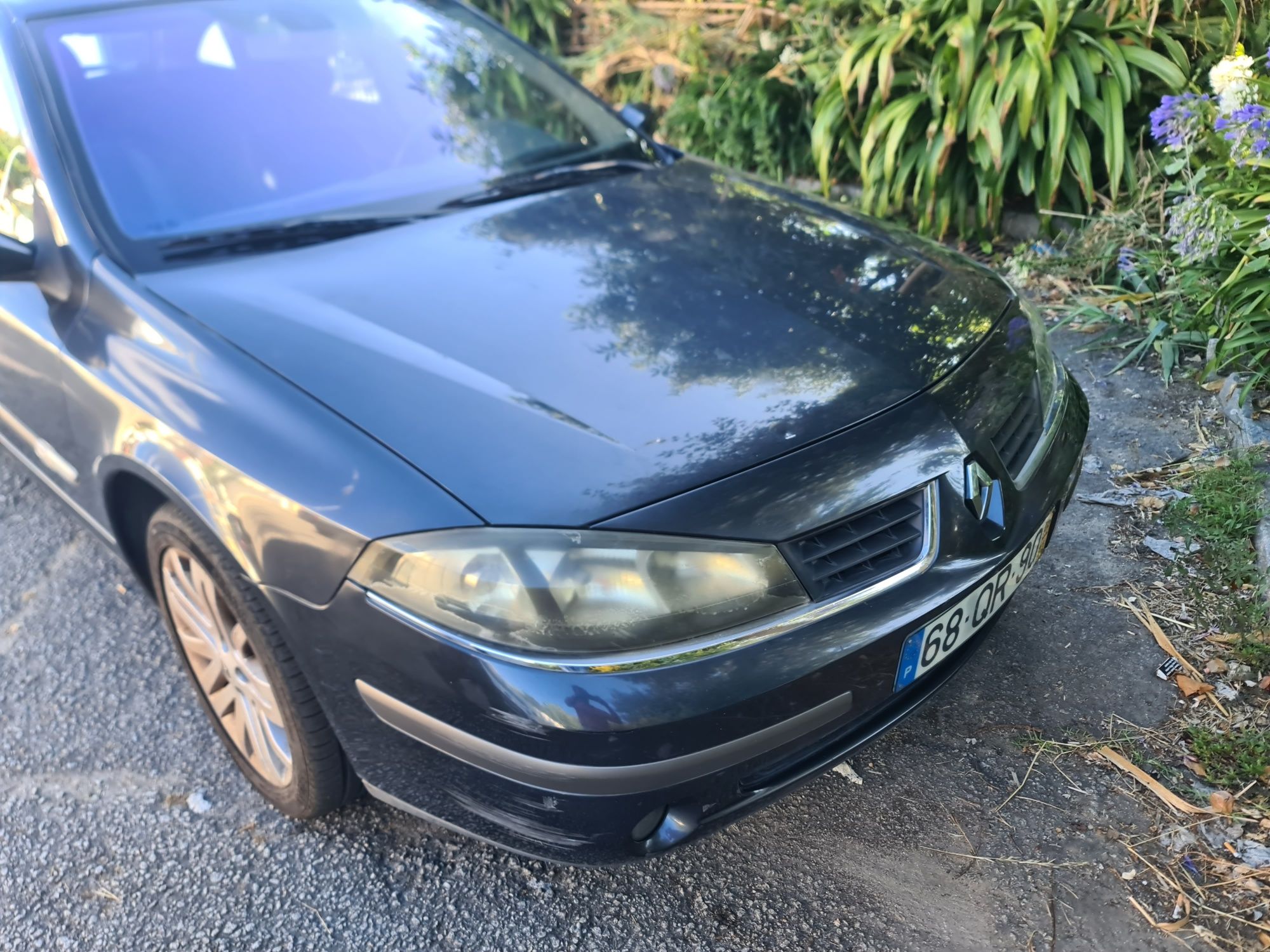 Renault Laguna  2005 troco por moto