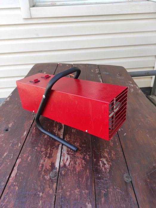 Обігрівач на 3 кВт.