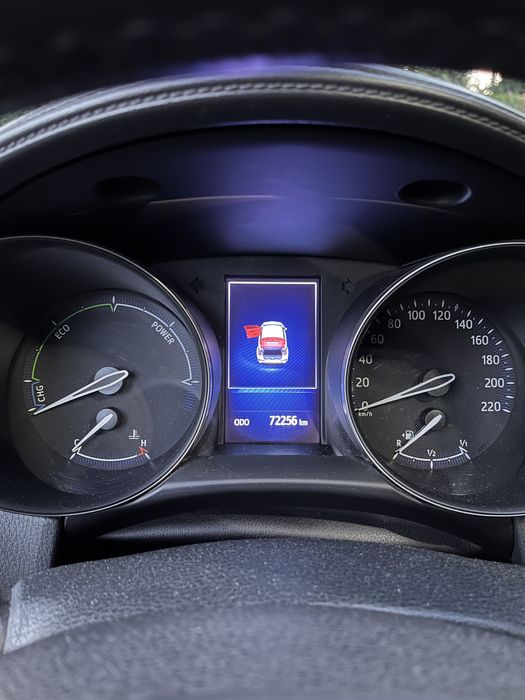 Toyota C-HR 1.8 122 km Hybrid