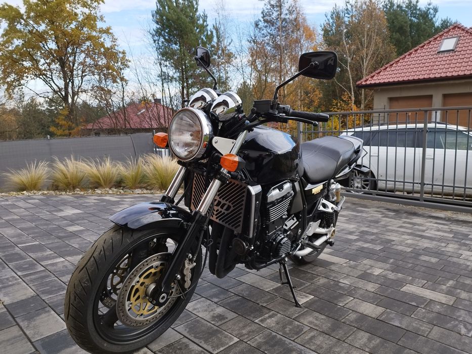 Kawasaki ZRX 1100 niski oryginalny przebieg 27 tys. XJR GSX CB