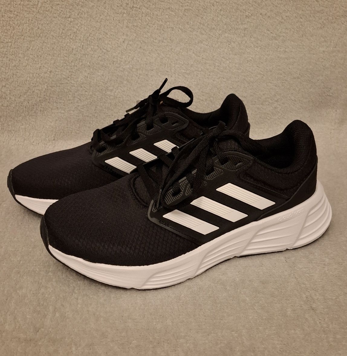 Nowe Adidas Galaxy 6 M