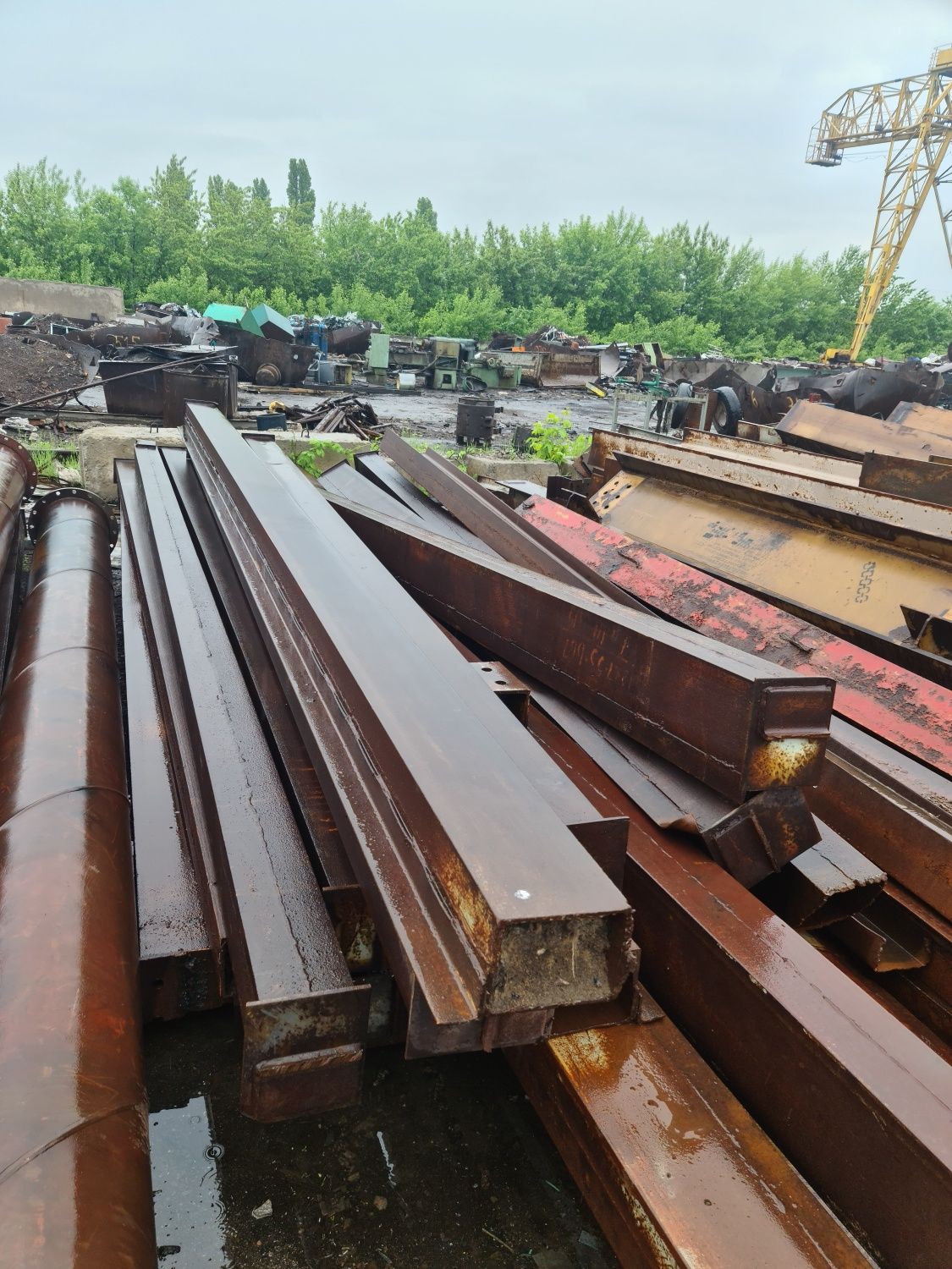 Колонны, и Коробки 12, 20 и 24 швеллер БУ демонтаж 25000 грн т.