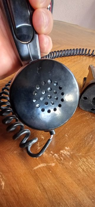 Słuchawka HOLMCO dawniej Ackermann Funk 60  z podpórką do FuG,  Okazja