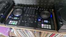 Traktor Kontrol S4 mk3 kontroler DJ jak NOWY