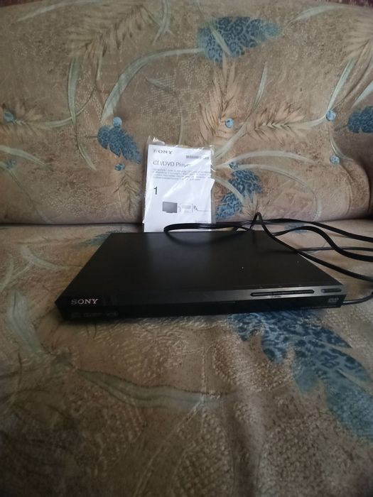 DVD- плеєр SONY і ВВК