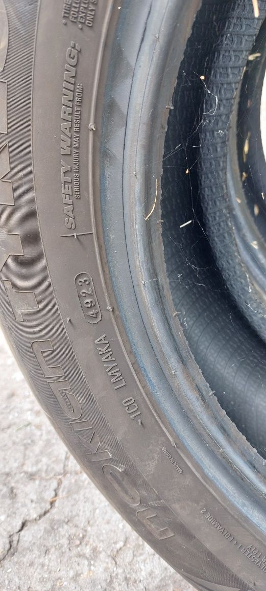 2 Opony letnie Nokian 205/55/16 i 4 Alu kola z zimowymi oponami 15cali
