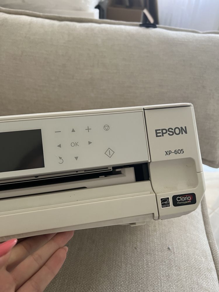 Цветной принтер с wi-fi Epson