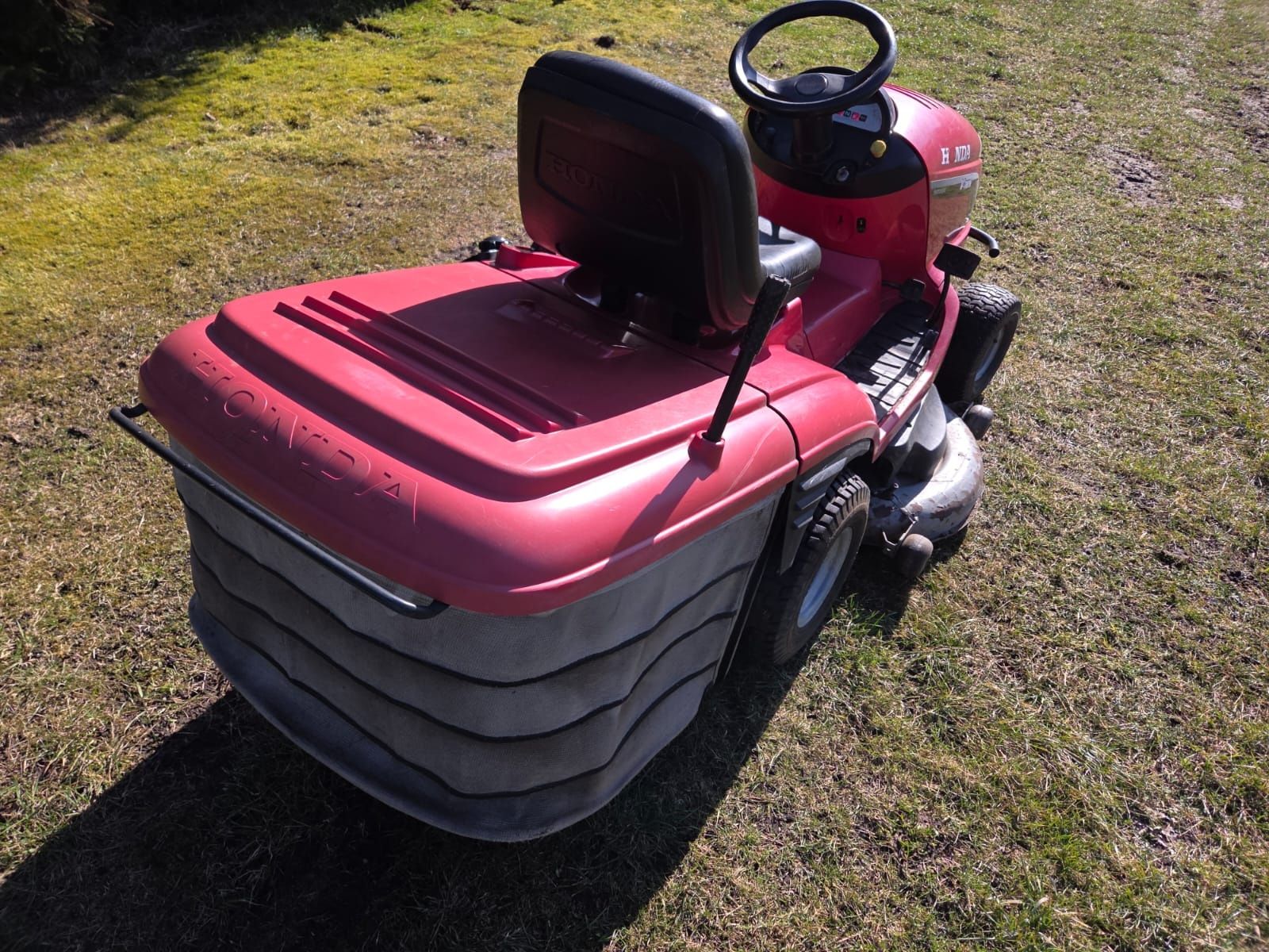 Honda 2620 kosiarka traktorek kosz hydrostat