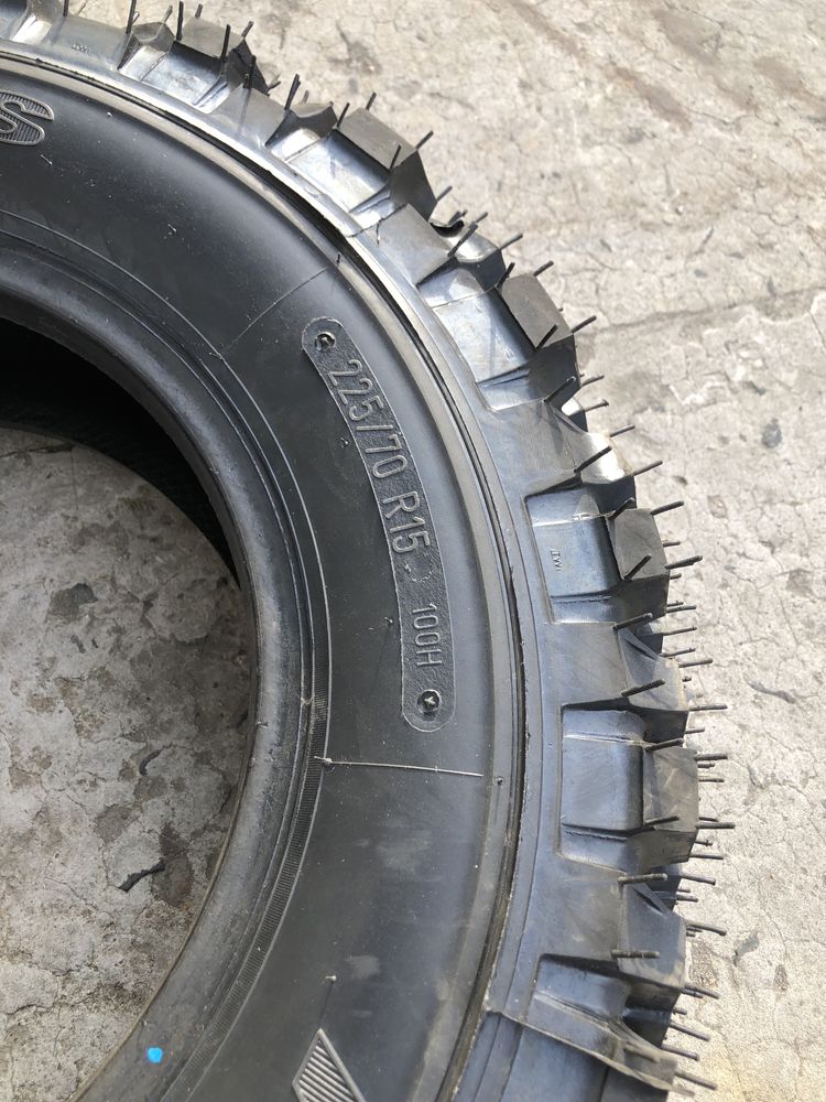 225/70 R15 MT грязьова резина Ranger Italy