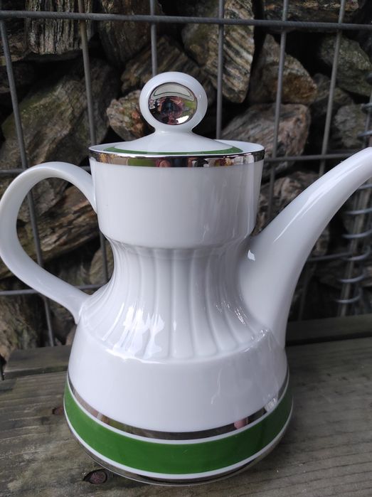 Dzbanek porcelanowy do kawy lub herbaty