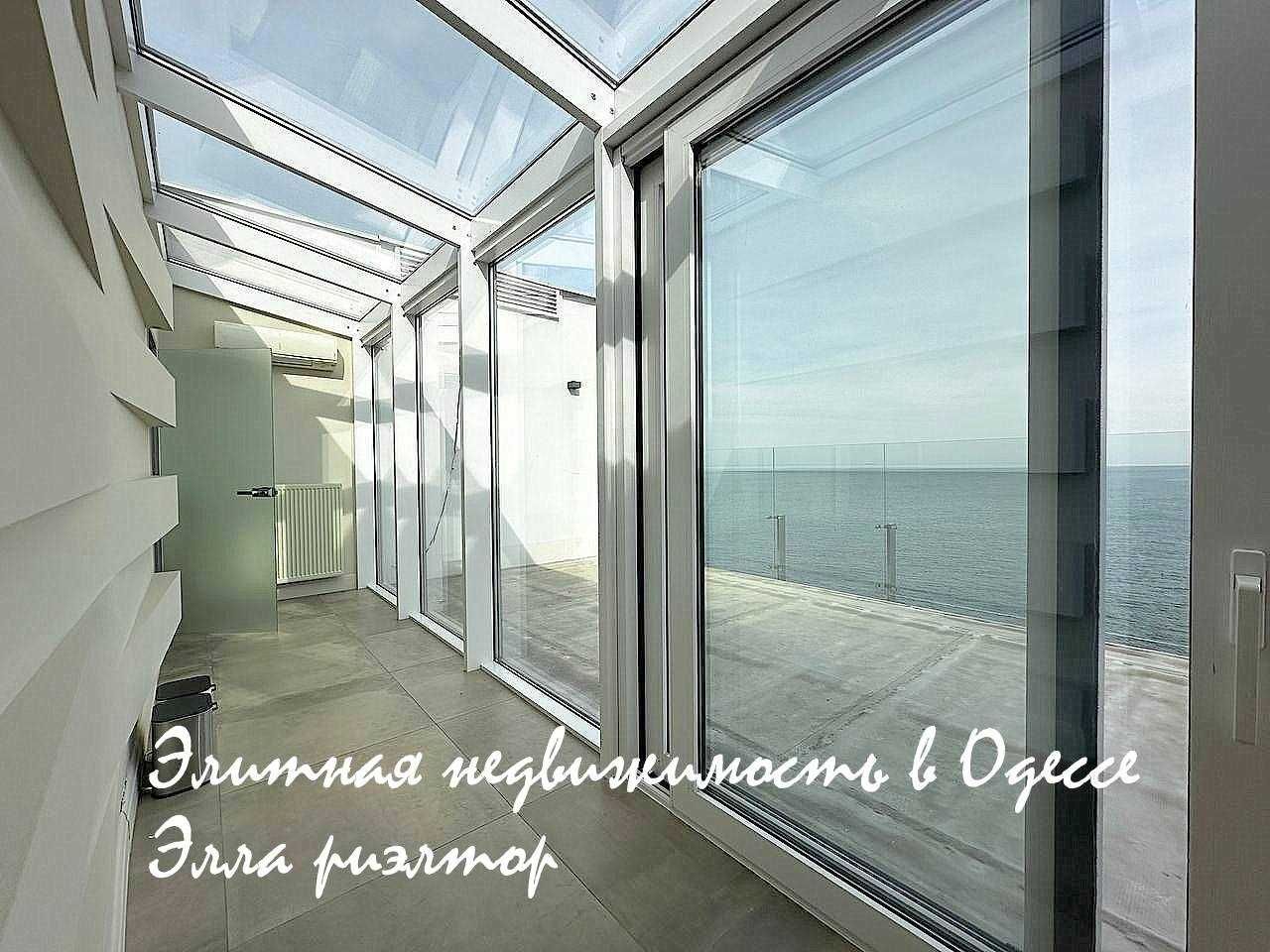 супер вариант с террасой и панорамой моря! Аркадия,  Santa Bay