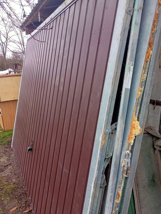 Drzwi garażowe 250x210 uchylne 2sztuki