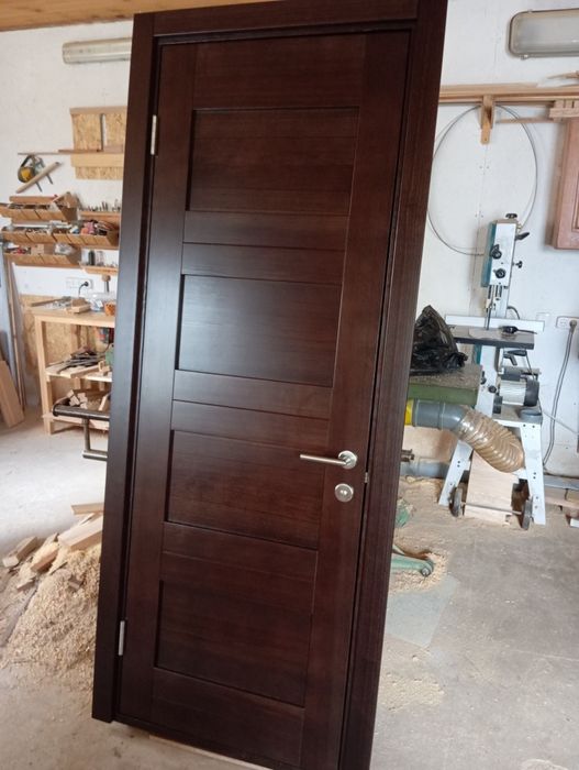 Дерев’яні двері під замовлення сосна