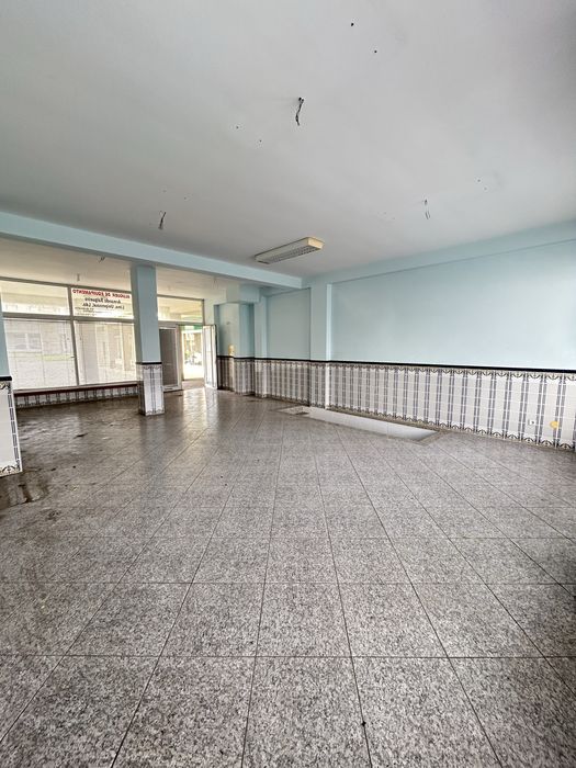 Loja 2 pisos - 89 m²