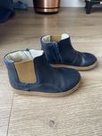 Skorzane botki Clarks 24