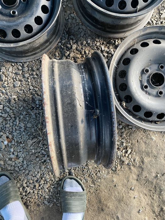 Диски металеві r15 5х112