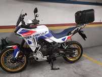 Honda Transalp 750