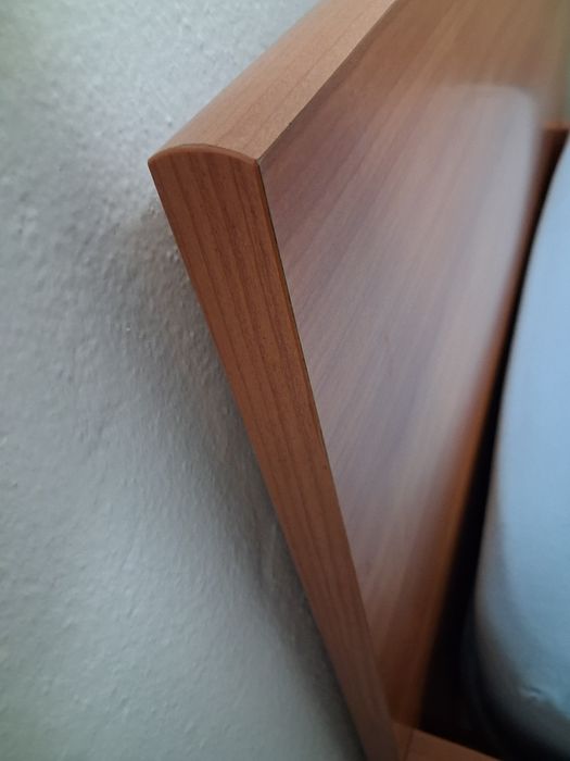 Cama de solteiro com estrado e colchão