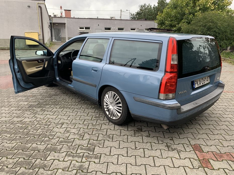 Sprzedam samochod Volvo V70