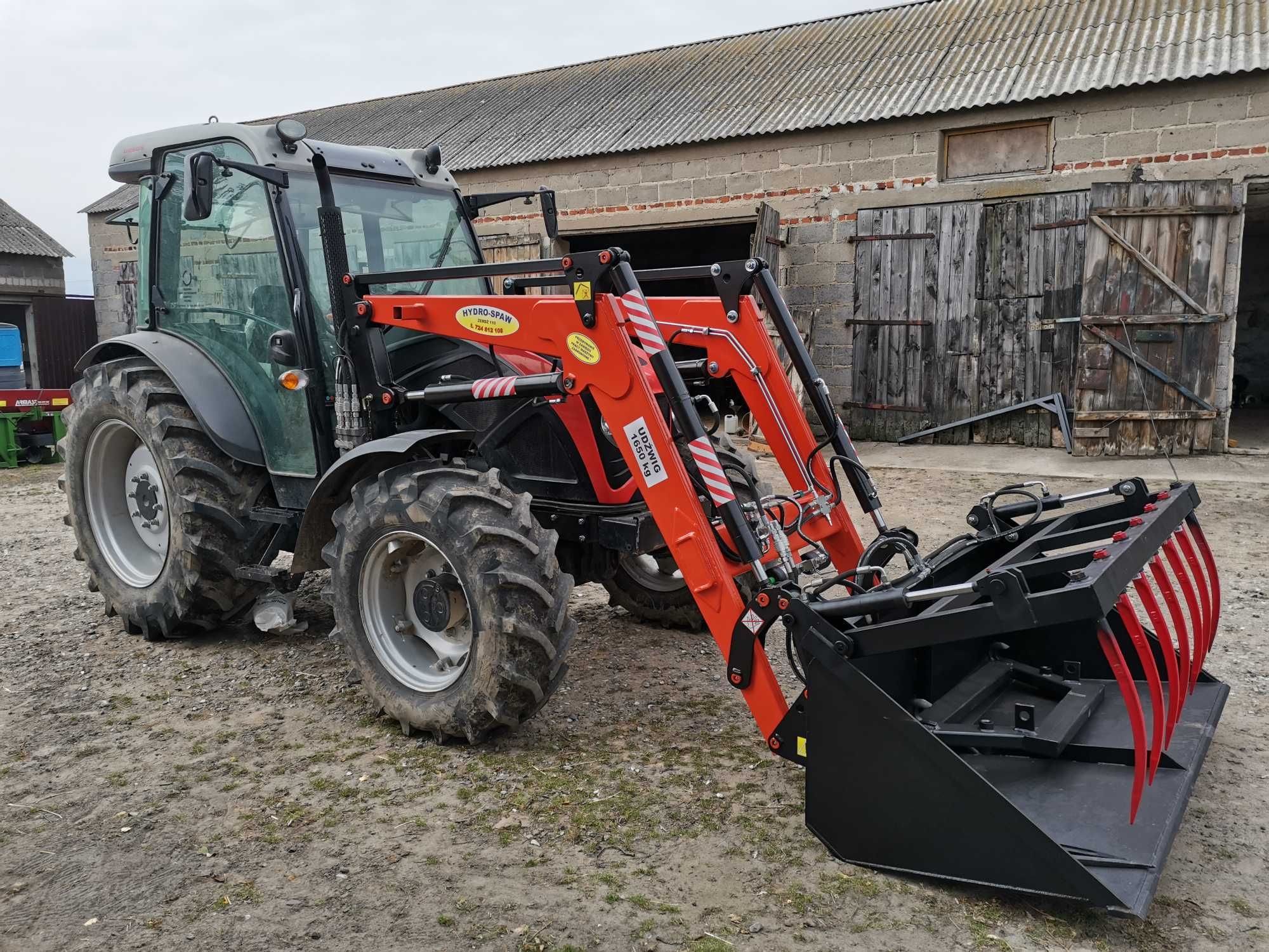 Ładowacz czołowy tur Ursus Zetor MTZ Belarus MF Renault Case