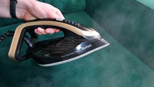 Żelazko Parownica Generator pary Stacja parowa Tefal Pro