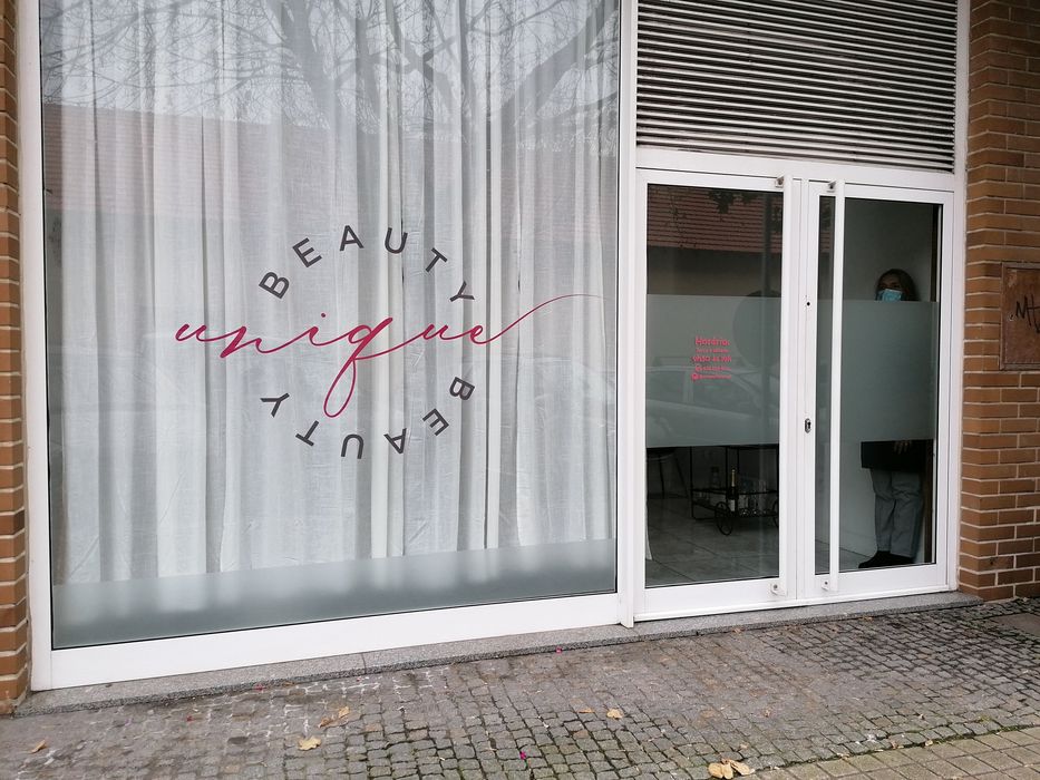 Vinil autocolante para Decoração de Montra