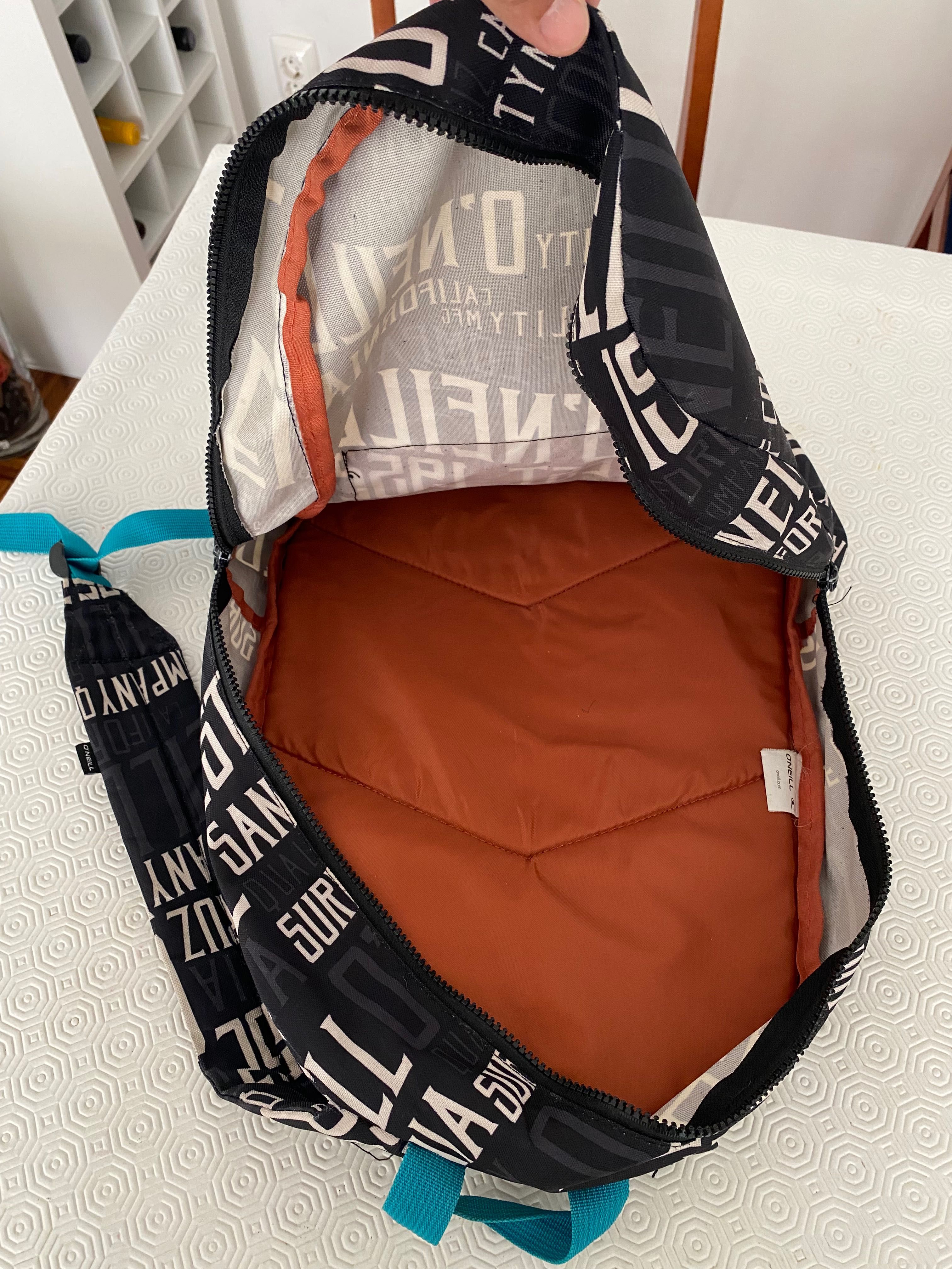 Mochila escolar O’NEILL