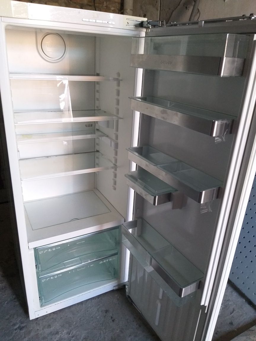 Холодильник и Морозильная камера "Miele" Германия КОМПЛЕКТ!