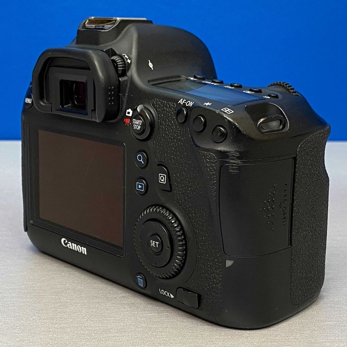 Canon EOS 6D (Corpo) - 20.2MP