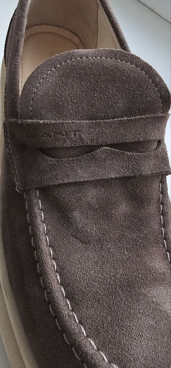 Лофери Gant замша