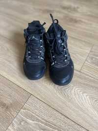 Buty Sportowe Jordan rozm. 41